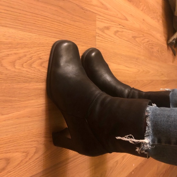 Black vintage square toe booties - Picture 3 of 4